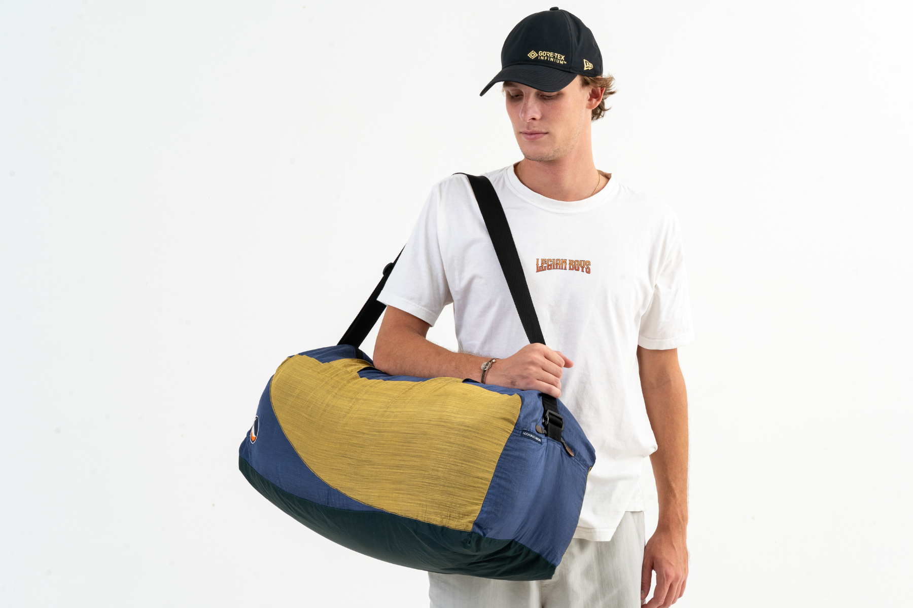 MOON CARRIER – Faltbarer, superleichter Duffle Bag (40 L)