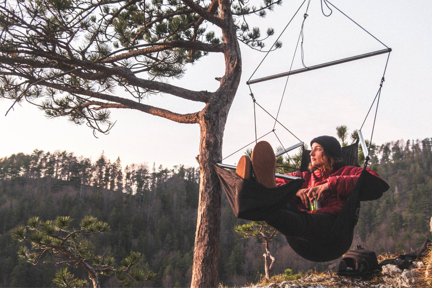 MOON CHAIR - Bequemer Hängesessel für drinnen & draußen
