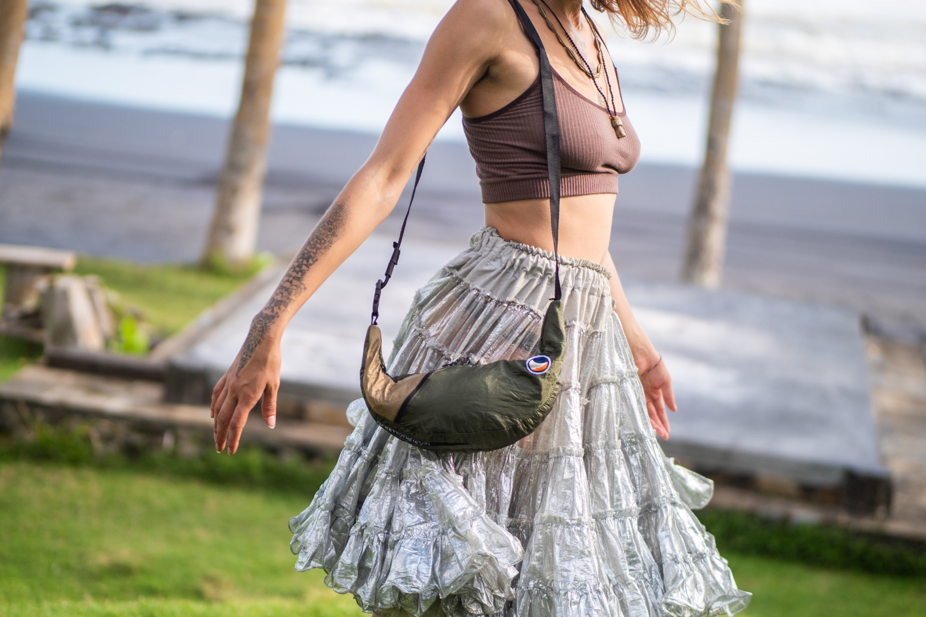 SLING BAG RECYCLED – Leichte Umhängetasche aus recyceltem Nylon