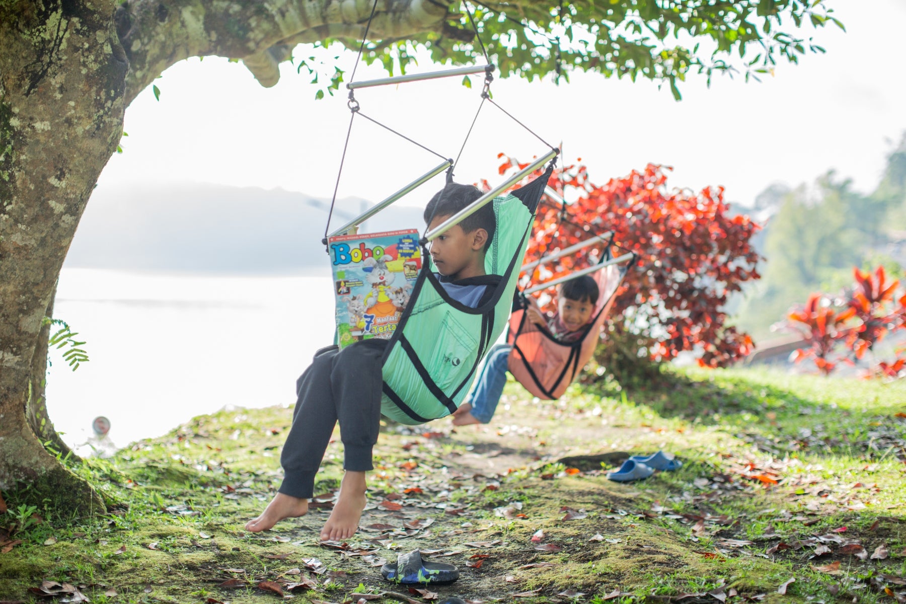 MINI MOON CHAIR – Lett hengestol for barn og reiser