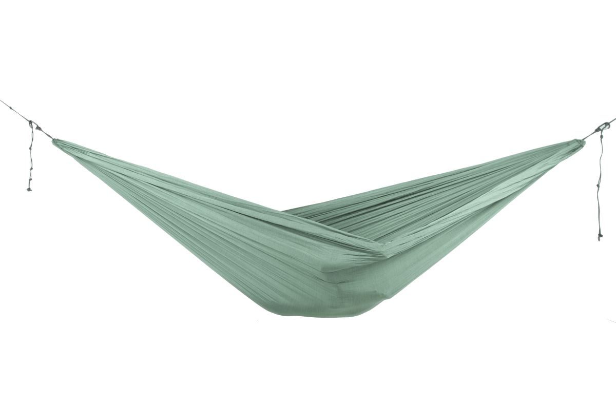 Home Hammock 520 in Sage Green, leer aufgehängt, Seitenansicht