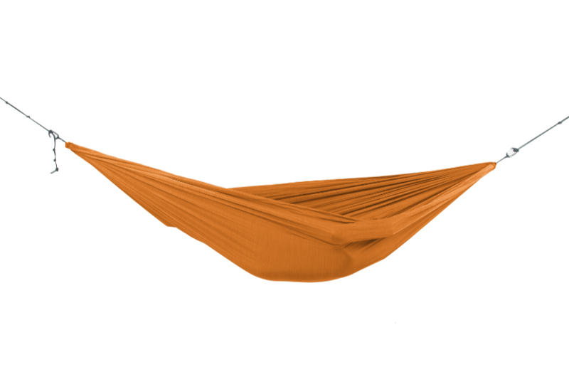 Ticket to the Moon HOME HAMMOCK in der Farbe Orange – freigestellt, von der Seite fotografiert, leicht durchhängend.