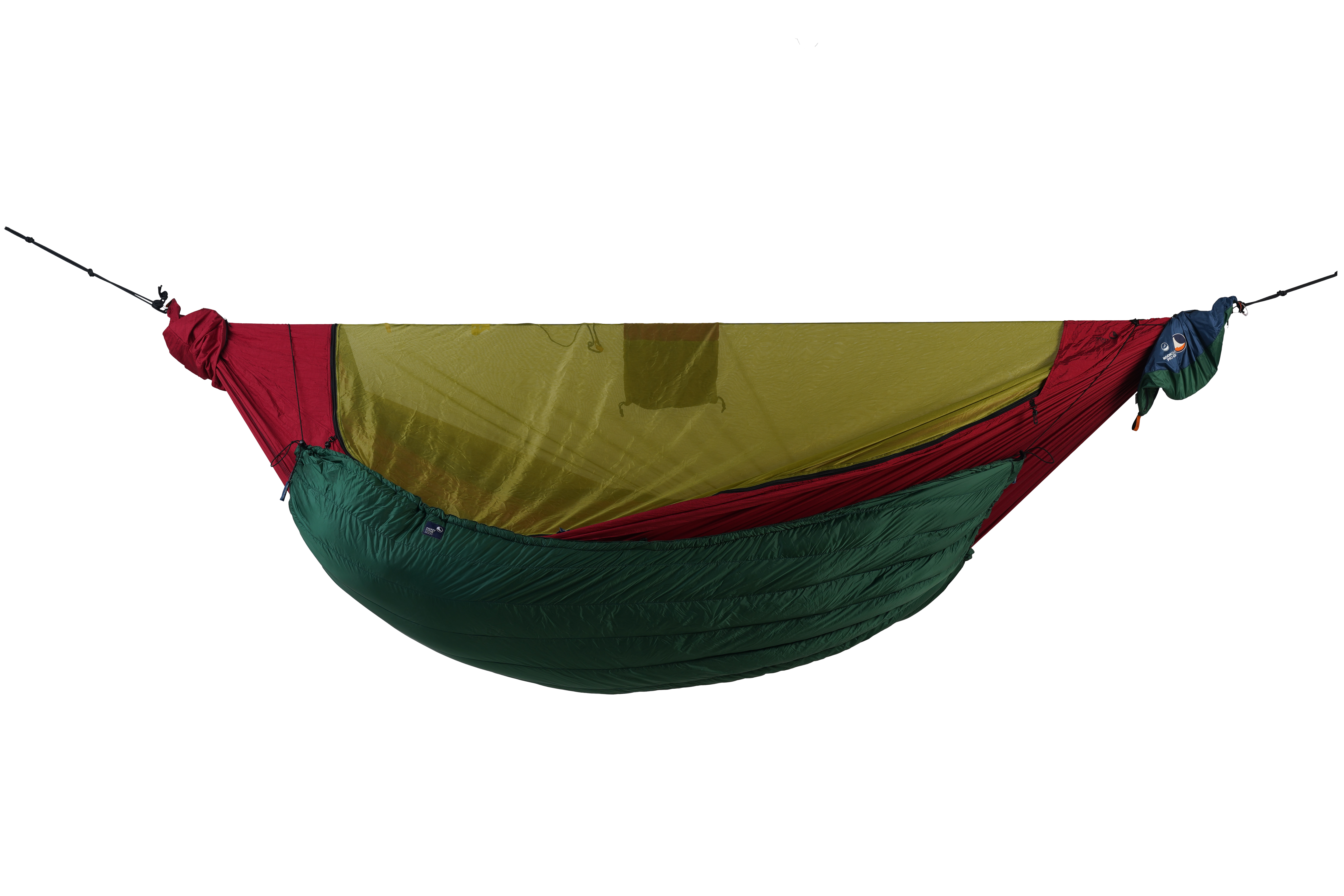 MoonQuilt Pro 850 in Kombination mit Hängematte und Moskitonetz – voll ausgestattetes Outdoor-Schlafsystem für kalte Nächte.