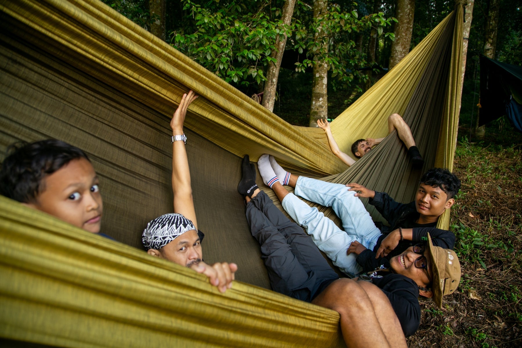 ムンクモクロー TRAVEL HAMMOCK MAMMOCK | XXL Hammock for Groups & Families