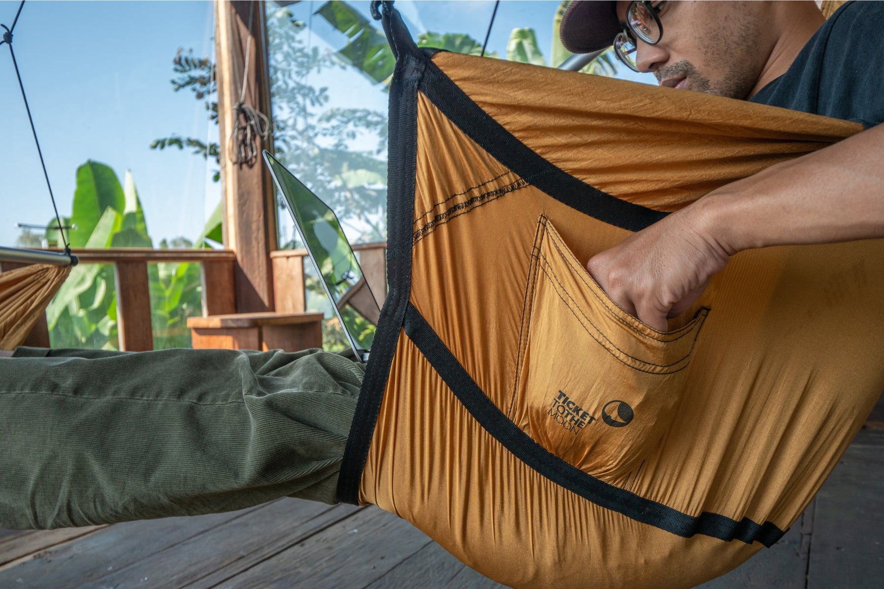 MOON CHAIR - Bequemer Hängesessel für drinnen & draußen