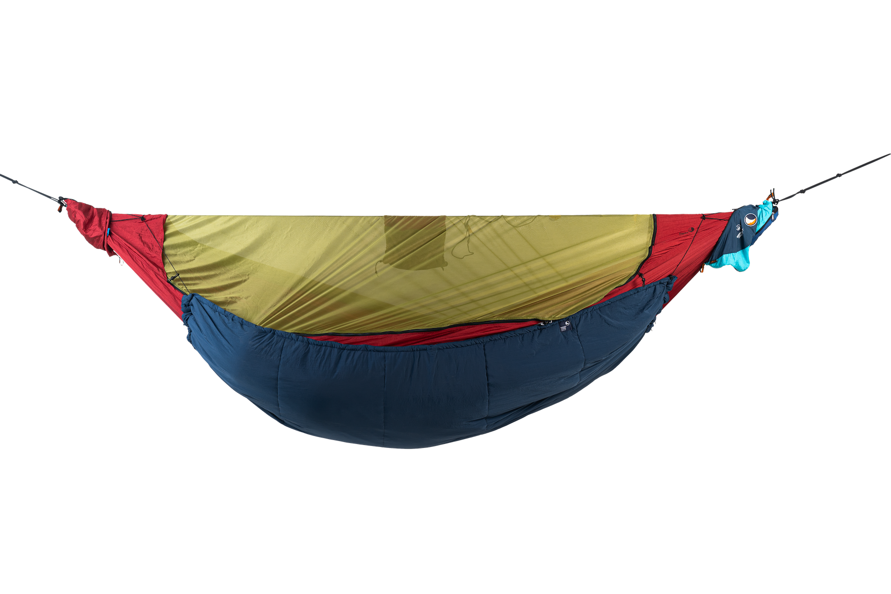 Moonquilt Compact in Kombination mit Hängematte und Moskitonetz – voll ausgestattetes Outdoor-Schlafsystem für kalte Nächte.